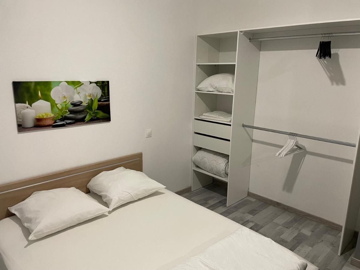 Les Chambres Et Studios Camping Parc De Paletes 생지롱 외부 사진