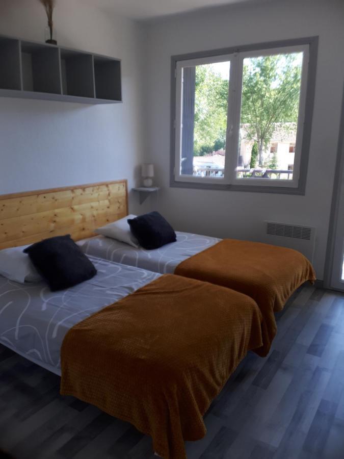 Les Chambres Et Studios Camping Parc De Paletes 생지롱 외부 사진