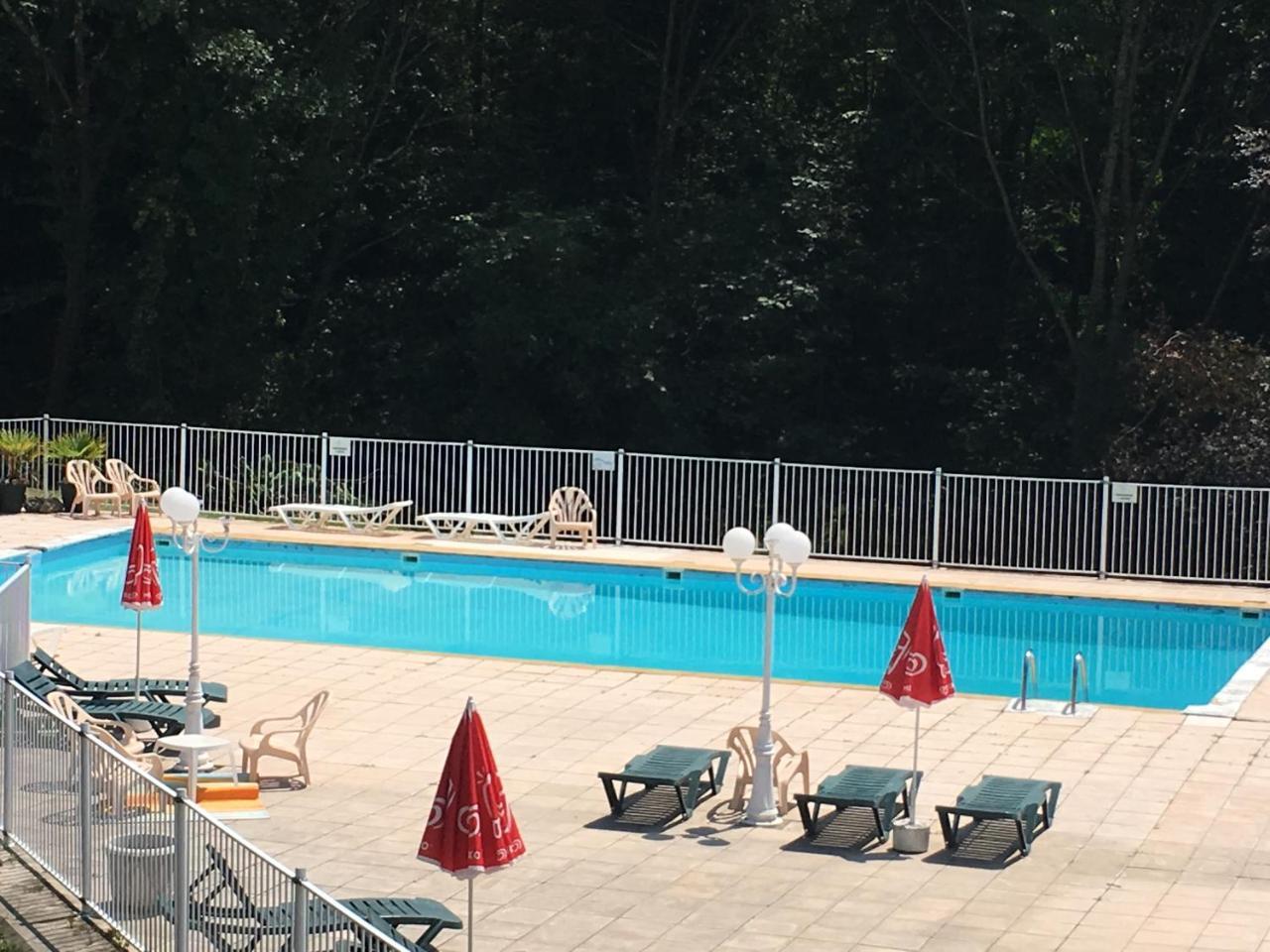 Les Chambres Et Studios Camping Parc De Paletes 생지롱 외부 사진